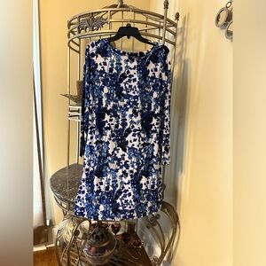 Large beautiful dress، 36.4” long
